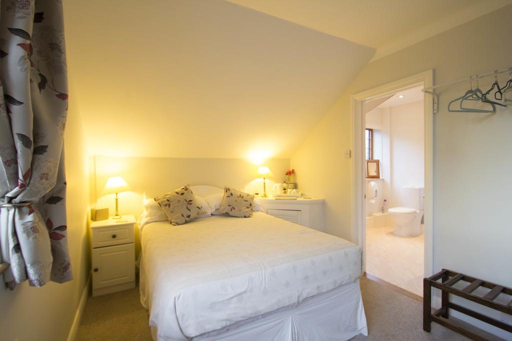 Fern Lodge Guesthouse ไฮต์ ห้อง รูปภาพ